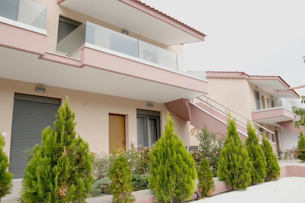 Polychrono Apartments Exterior photo