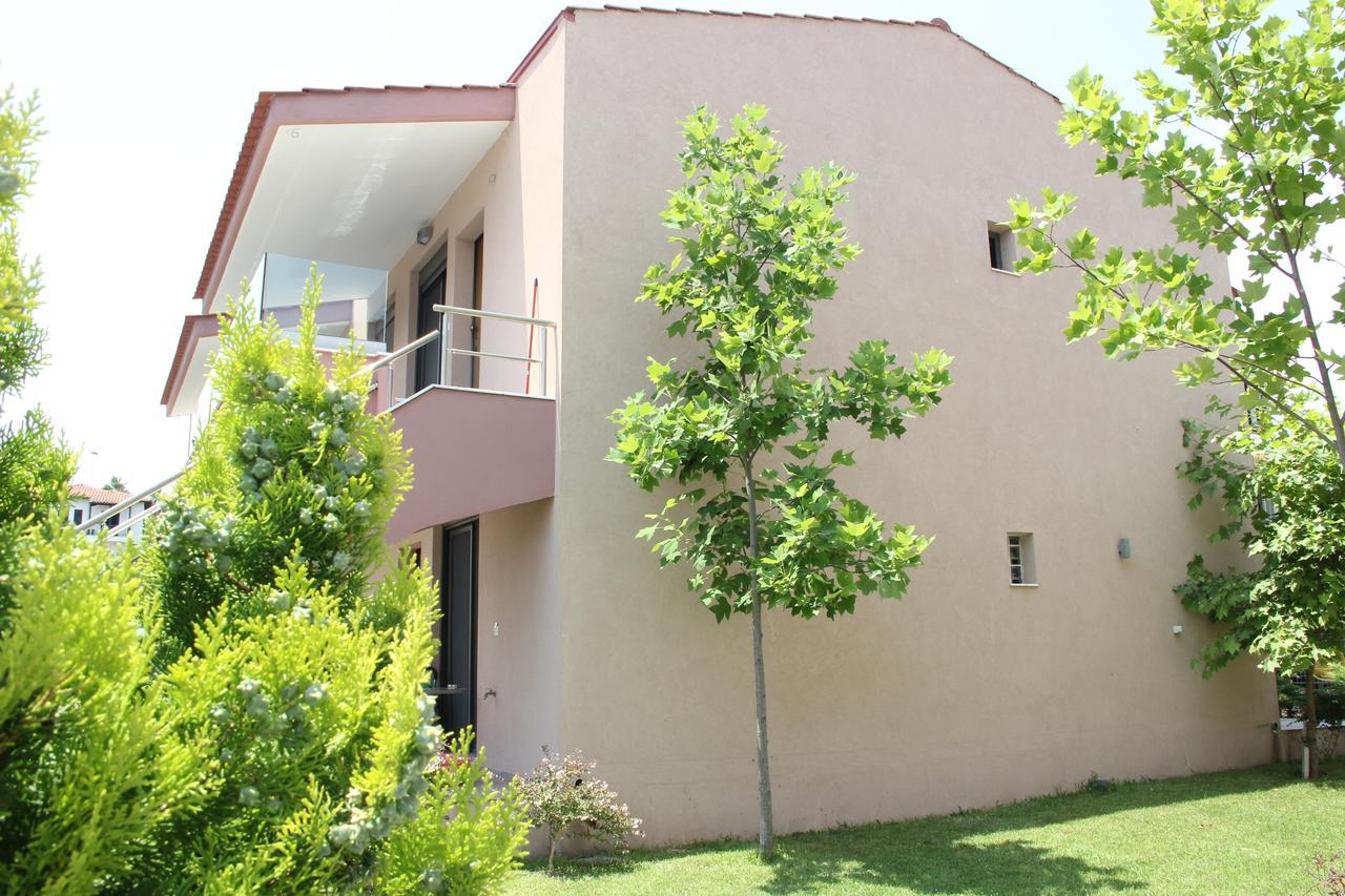 Polychrono Apartments Exterior photo
