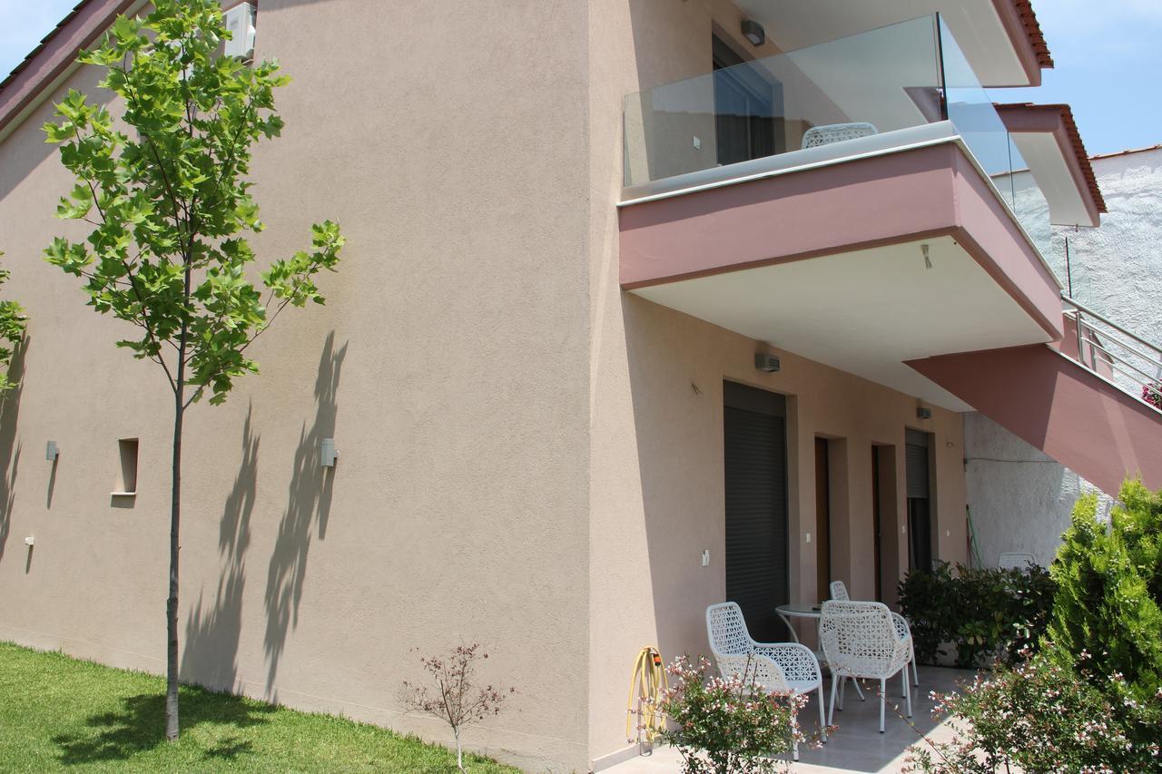 Polychrono Apartments Exterior photo